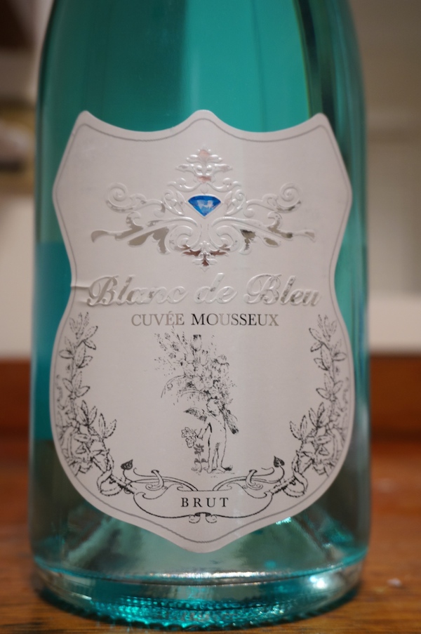 Blanc de Bleu Cuvée Mousseux - Blue Wine!