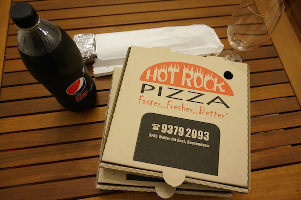 Menulog Hot Rocks Pizza Delivery Perth