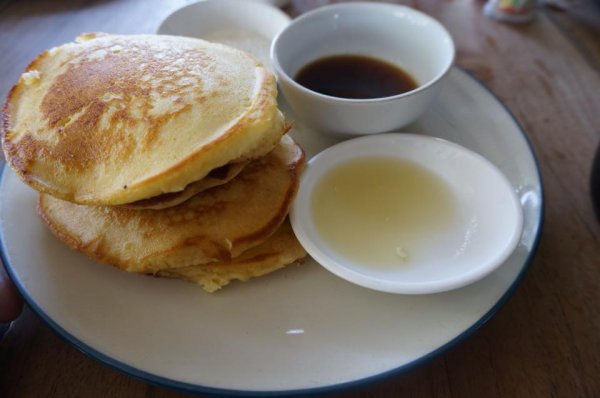 Castaway Bar Dili - Pancakes