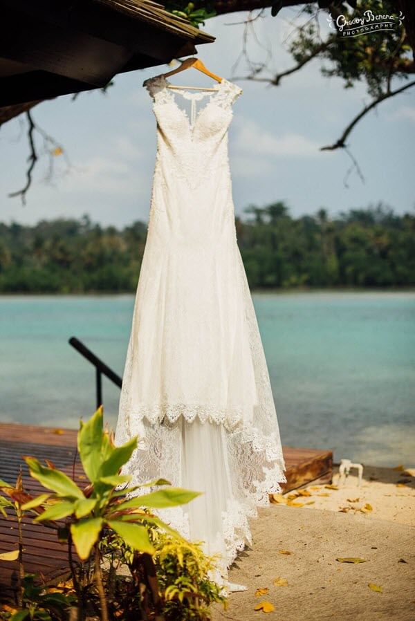 kelly-lin-couture-wedding-dress-vanuatu-wedding