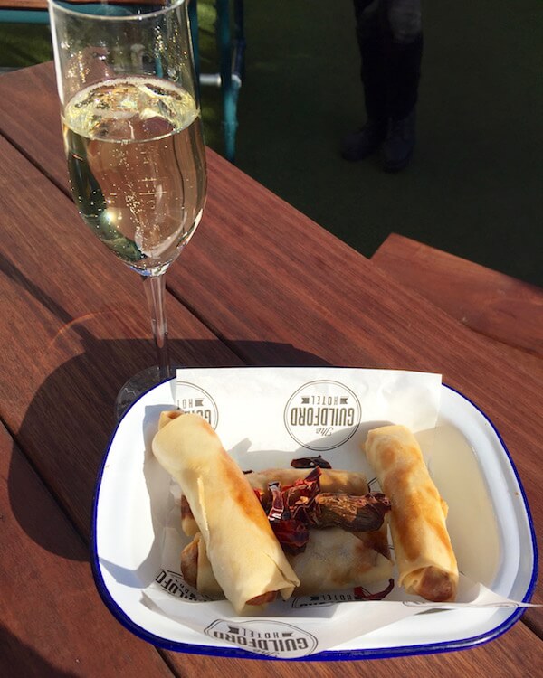 cheeseburger-spring-rolls-wine-at-the-guildford-hotel