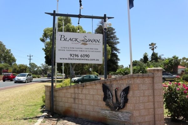 black-swan-sign-at-the-entrance-into-the-winery-and-restaurant
