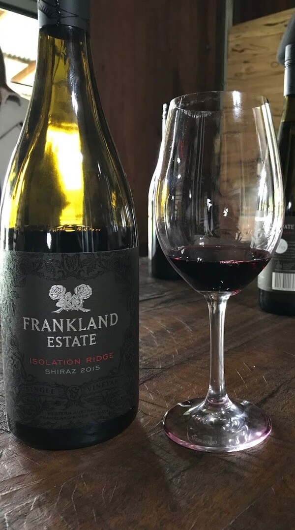 bottle-and-glass-of-frankland-estate-isolation-ridge-shiraz-in-frankland-river-great-southern