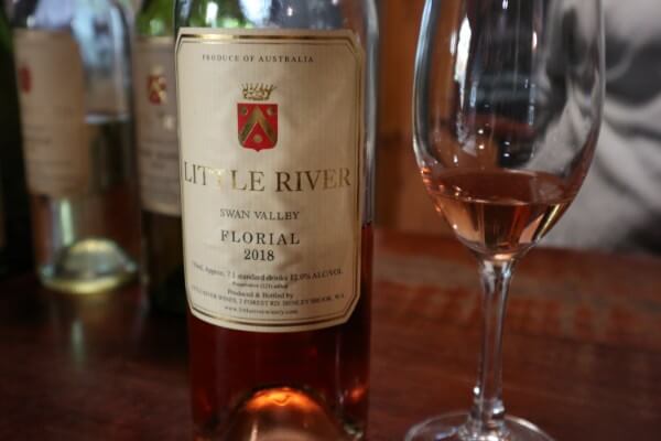 glass-and-bottle-of-florial-rose-at-little-river-winery-swan-valley