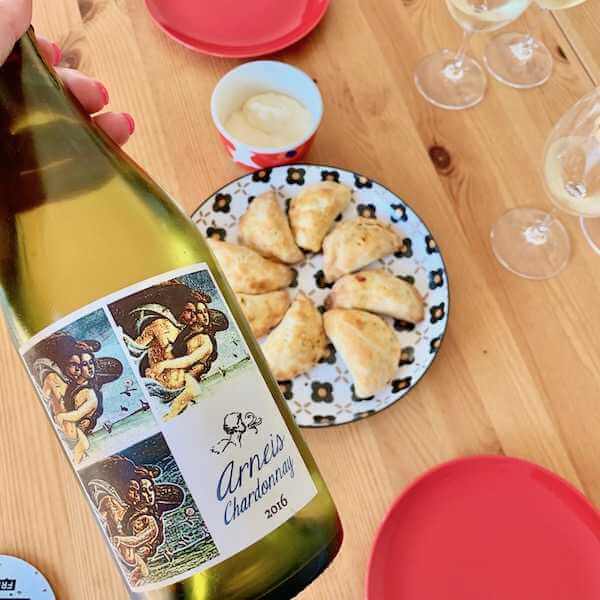 Vinedos de Los Vientos 2016 Arneis Chardonnay with Empanadas